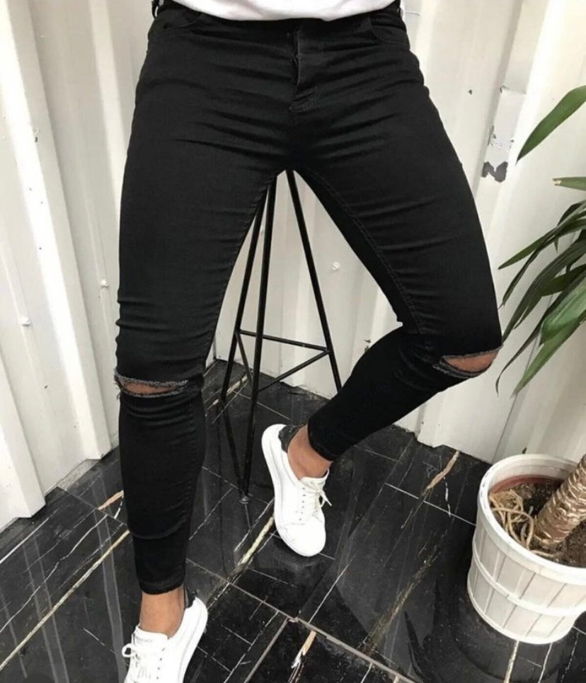DaCovet Black Knee Ripped Jeans